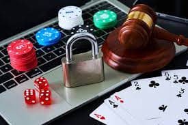 Antarmuka Fa Cai Shen Deluxe di layar seluler dengan kontrol taruhan di bagian bawah